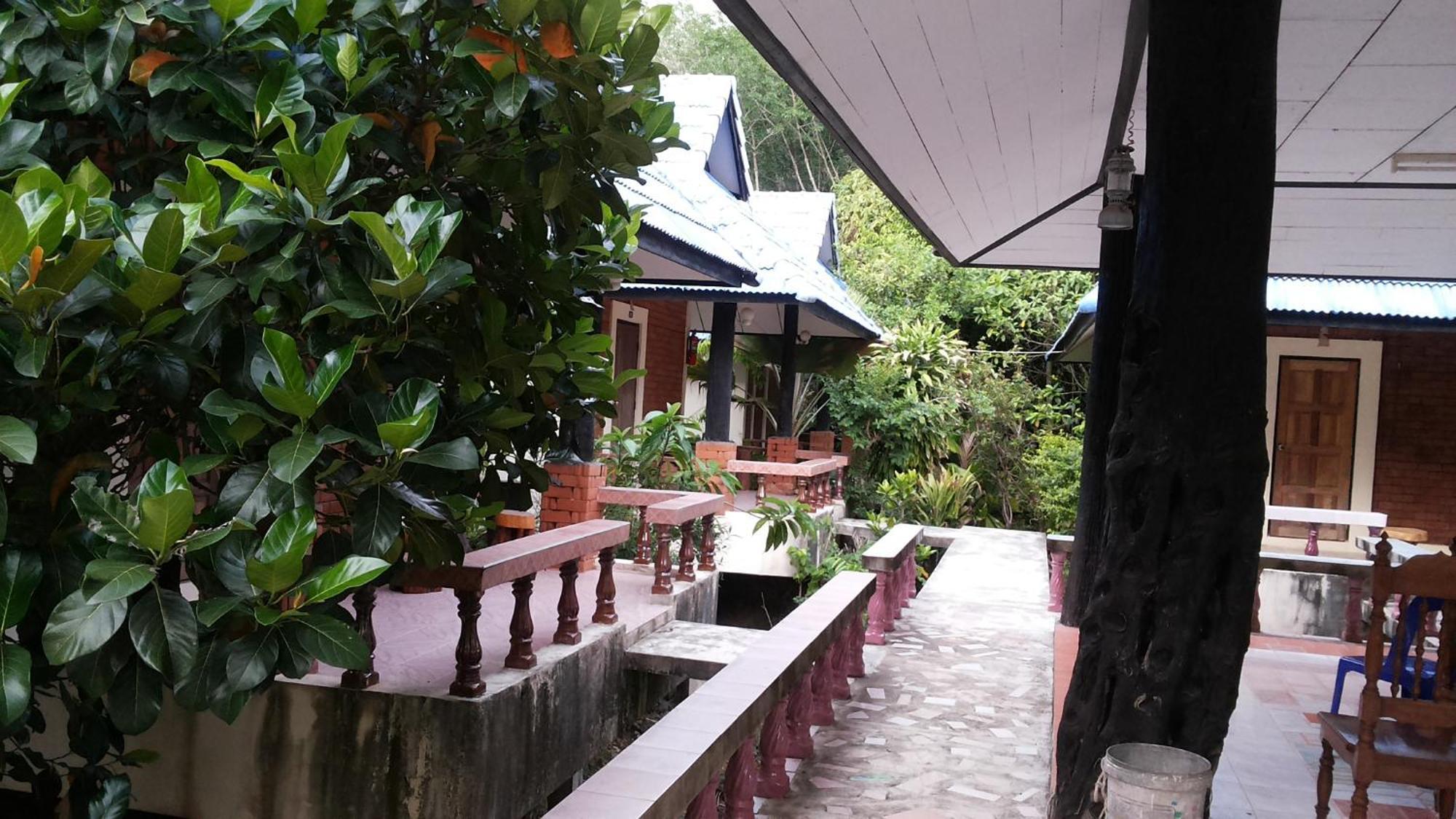 Lovely Lanta Resort Koh Lanta Ngoại thất bức ảnh